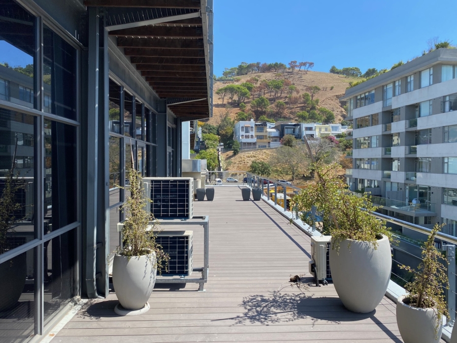 To Let commercial Property for Rent in De Waterkant Western Cape